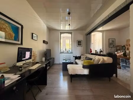 appartement 3 pièces – 2 chambres – cellier – cave