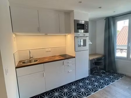 charmant studio meublé en centre ville de pontoise