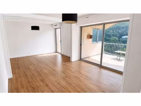 appartement 4 pièces 92 m²