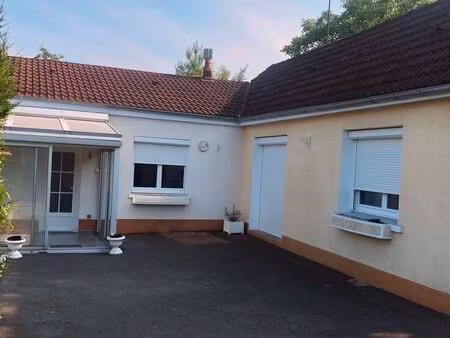 maison de campagne au centre ville
