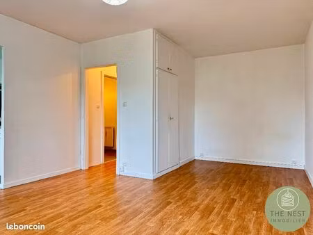 appartement 1 pièce 31 m²
