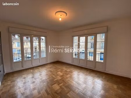 appartement 3 pièces 74 m²