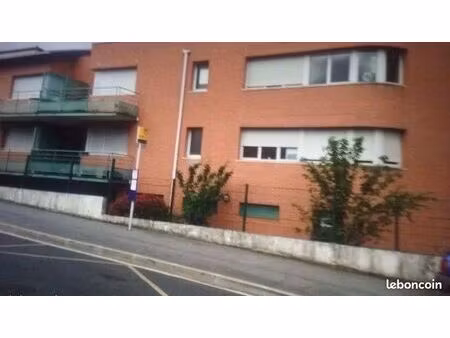 studio 1 pièce 27 m²