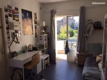 studio avec balcon privé - lumineux sud prebendes tours