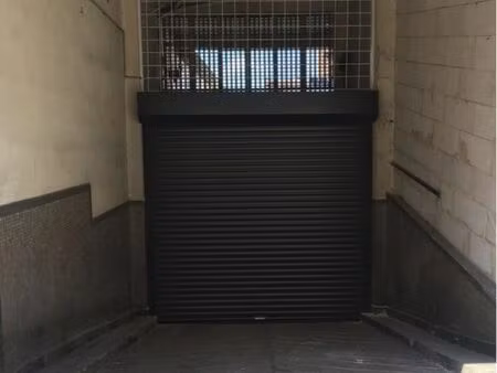 box de 13m2 - électricité