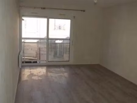 studio 1 pièce 32 m²