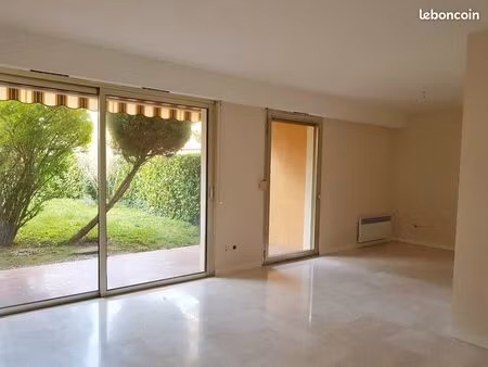 appartement 4 pièces 104 m²