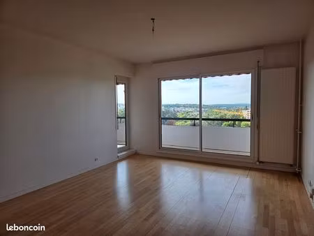 appartement 3 pièces 78 m²