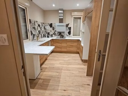 loue maison plain pied 100m² refait à neuf