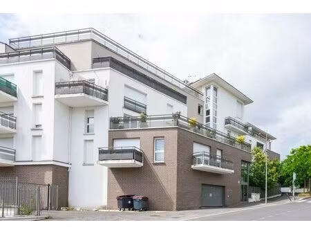 appartement de 3 pièces de 63 5 m² à corbeil-essonnes