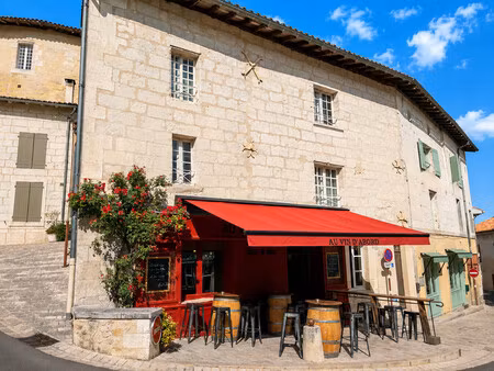 immeuble à vendre à aubeterre-sur-dronne (16390) - charente