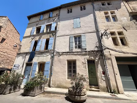 t3 de 84 m² avec cave en coeur de ville
