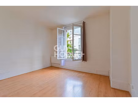 studio lumineux et paisible aux portes du bois de vincennes