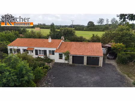 maison 135 m2 sur terrain de 2270 m²
