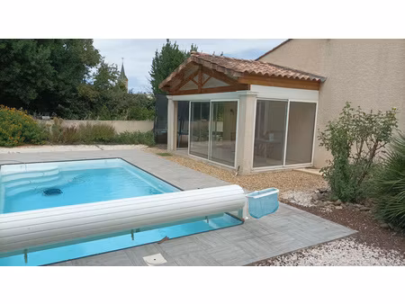 villa plain pied piscine