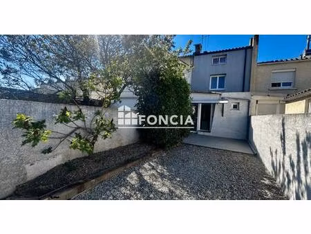 maison rénovée clé en main à 10 km de carcassonne. jardin avant et arrière  aucun travaux 