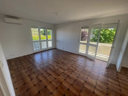 appartement 3 pièce(s) 94 m2 ? rue stéphane mallarmé