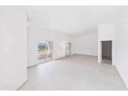 appartement 4 pièces 102 m²