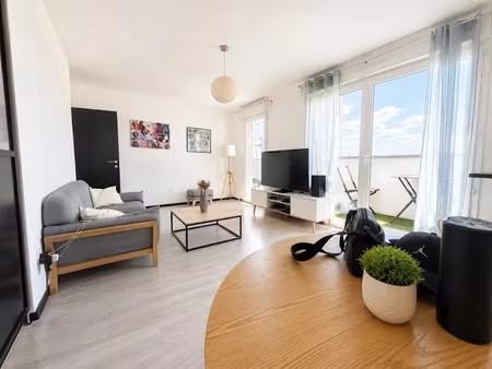 vente appartement 2 pièces 48.77 m² à romainville (93230)  255 000 €