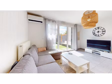 t3 64 m² avec terrasse 25 m²  parking sous-sol  résidence récente 2017
