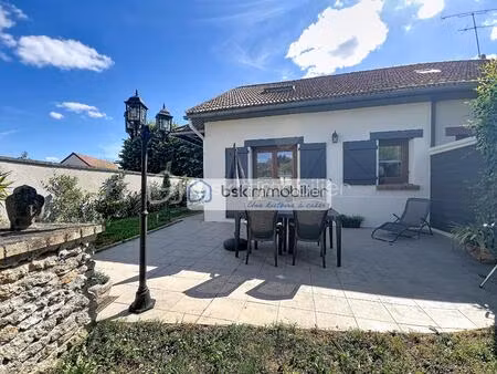 maison contemporaine de 75 m² à le coudray-montceaux