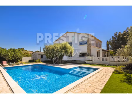 villa six fours les plages