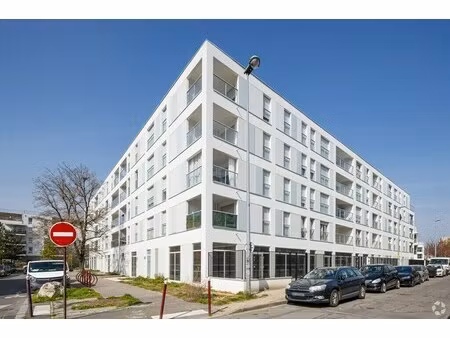location commerce saint-maurice 94410 251m²