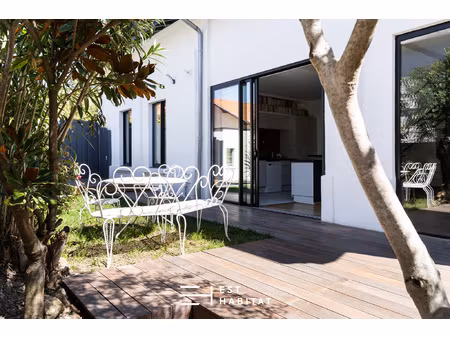 maison t7 côte pavée