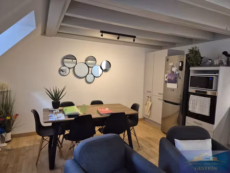 appartement t3 / 52 m2 - en duplex