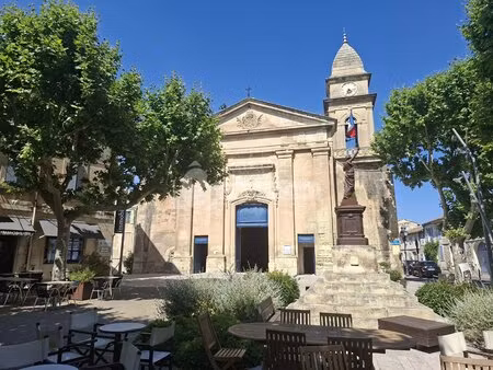 à vendre fonds de commerce à fontvieille centre village