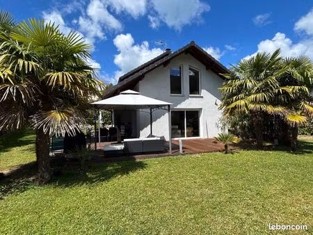 maison 5 pièces 150 m²