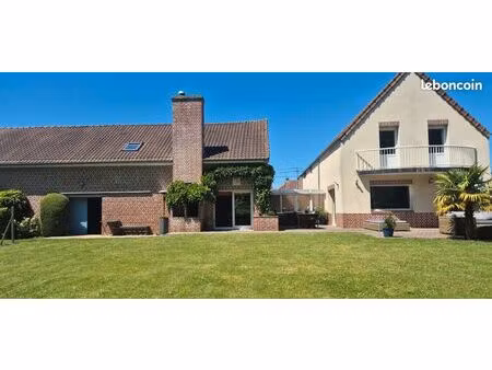 maison 11 pièces 337 m²