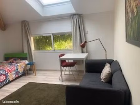 studio a ornex - 750 euros toutes charges comprises