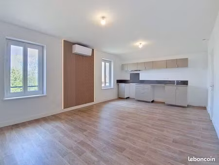 appartement t4 de 70 m² à louer – entièrement rénové à neuf