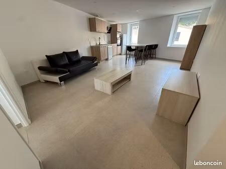à louer – appartement meublé de 90m² entièrement rénové – allex