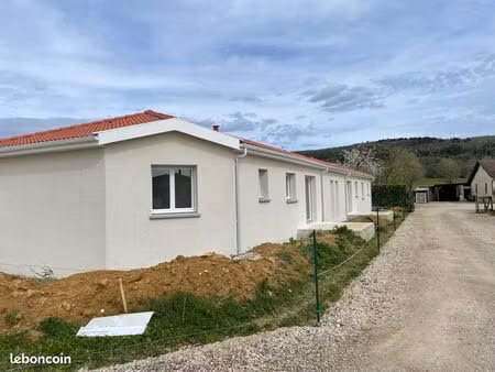 location maison t4 villereversure