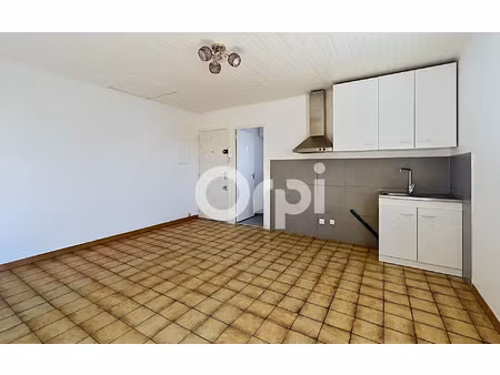 location appartement  m² t-2 à longjumeau  742 €