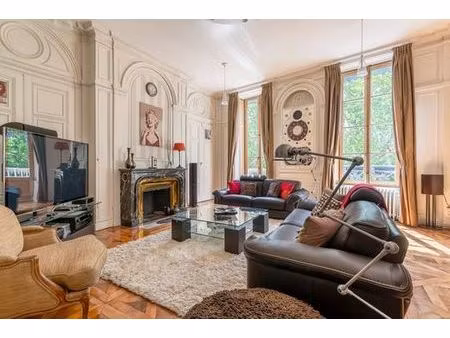 appartement de luxe 2 chambres en vente à lyon  auvergne-rhône-alpes
