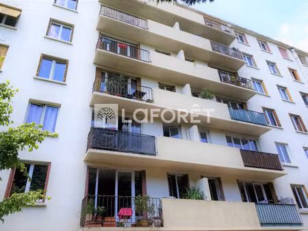 choisy-le-roi centre-ville - appartement 6 pièces de 106 15 m² à rénover