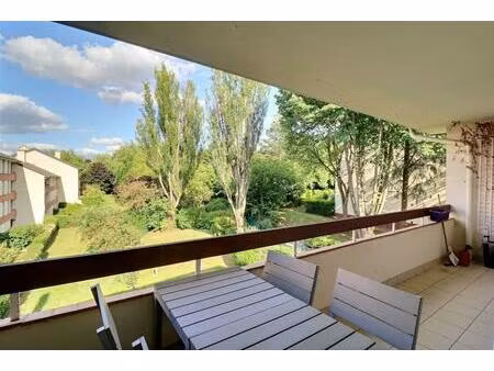 appartement de 7 pièces (207 m²) à vendre à louveciennes