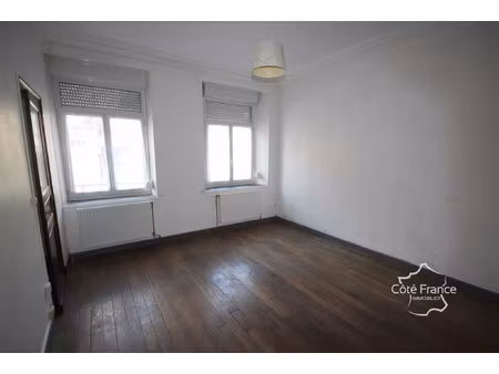 givet immeuble de rapport 3 appartements  proche du centre-v