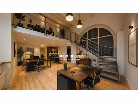magnifique loft/atelier pour vos futurs bureaux