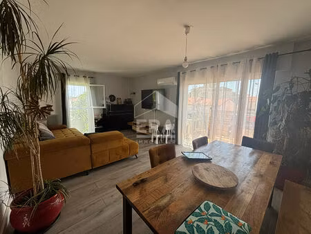 perpignan 'la garrigole' : appartement 4 pièces avec terrasse et garage à louer