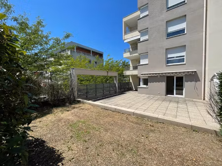 saint martin d'heres secteur mairie/biscuiterie f3+terrasse