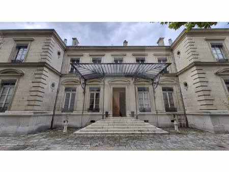elégance patrimoniale pour habitation de prestige ou profess