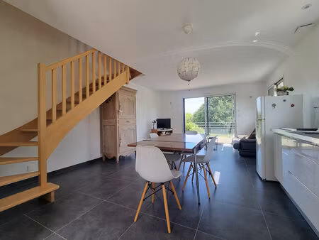 maison évolutive sur grand terrain - cadre exceptionnel et potentiel rare !