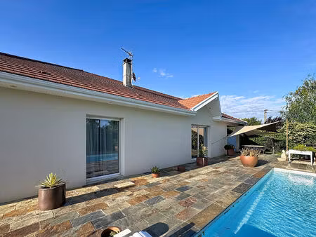 maison pisieu 5 pièce(s) 170 m2