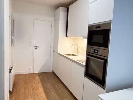 location appartement 1 pièce  18.30m²  versailles