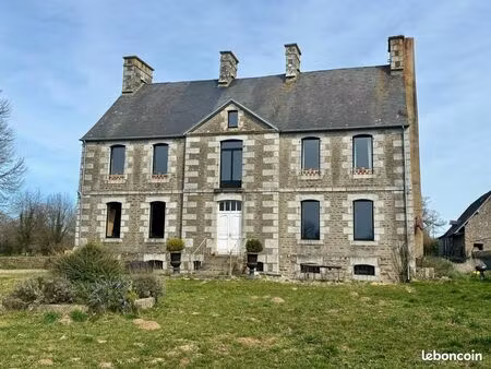 propriété 9 pièces 250 m²