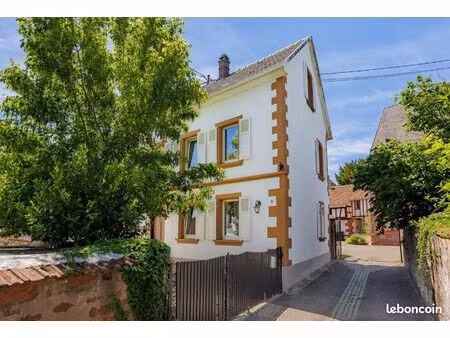 maison 8 pièces 218 m²